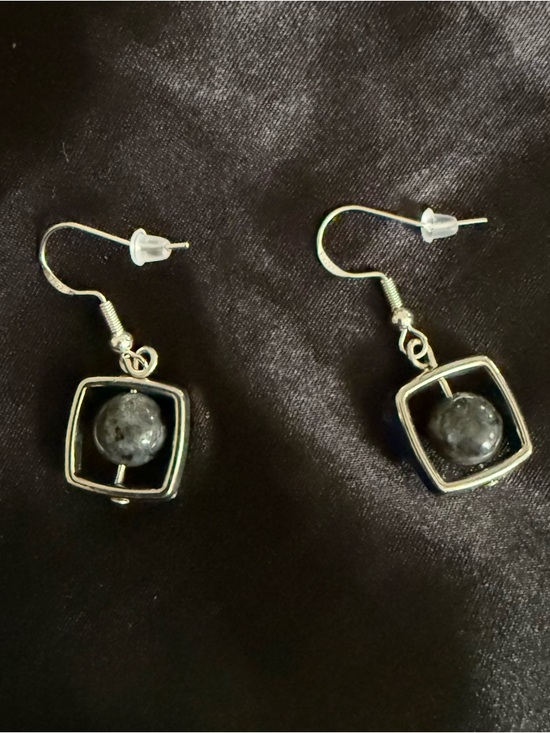 Jewelry - Grey Stone Orb Earrings‎ | Geometric Silver
Dangle | 925 Hooks